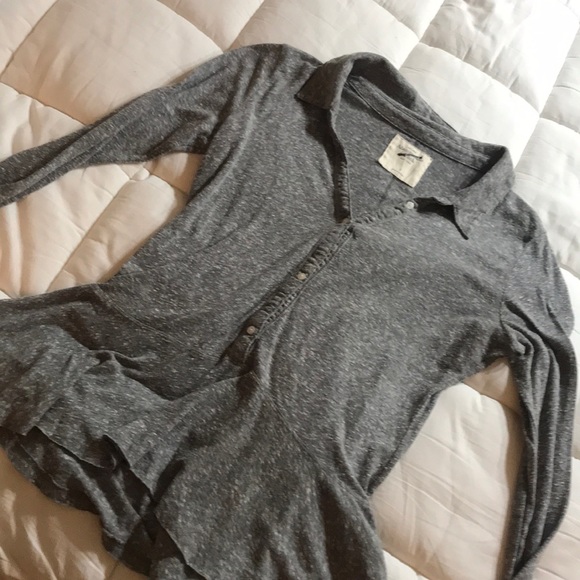 Abercrombie and Fitch shirt - Picture 3 of 3